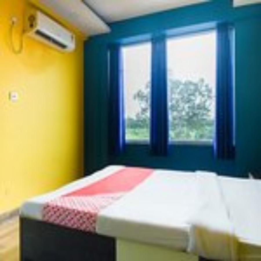 Staymaker Royal Galaxy Durgāpur Exterior photo